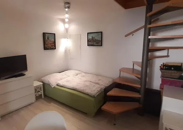 Апартаменты Kleines Hoher Stein Im Elbtal